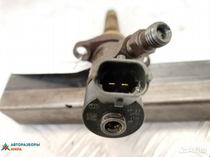 Форсунка Peugeot 307 рест. 2006 1609850580