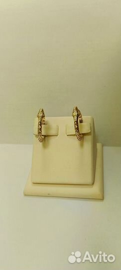 Золотые серьги