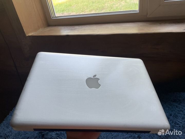 MacBook pro (13-inch, Mid 2010)