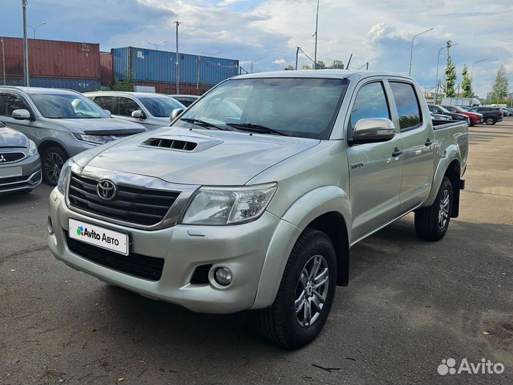 Toyota Hilux 2.5 МТ, 2013, 550 769 км