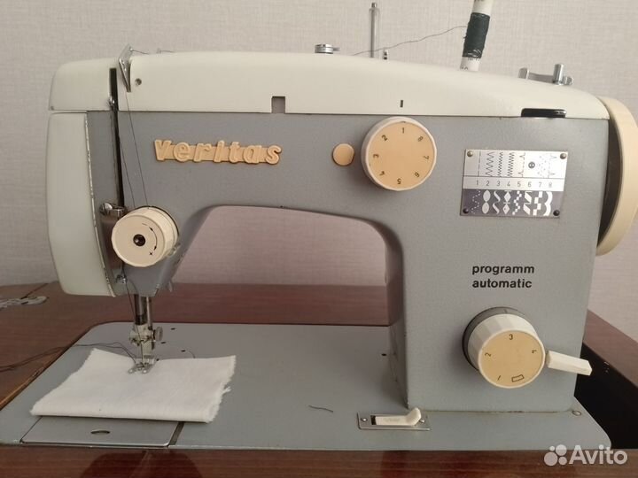 Швейная машина Veritas