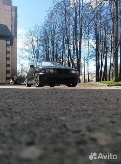 BMW 5 серия 3.5 AT, 2000, 305 000 км
