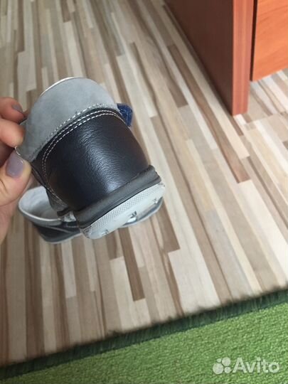 Сандалии на мальчика