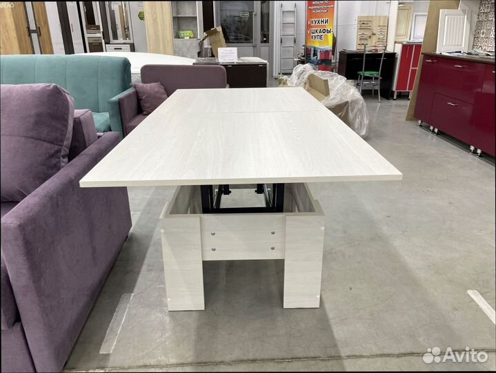 Кухонный стол