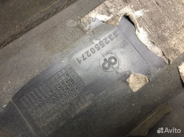 Бампер 332560271 Opel Astra H (2004-2010)