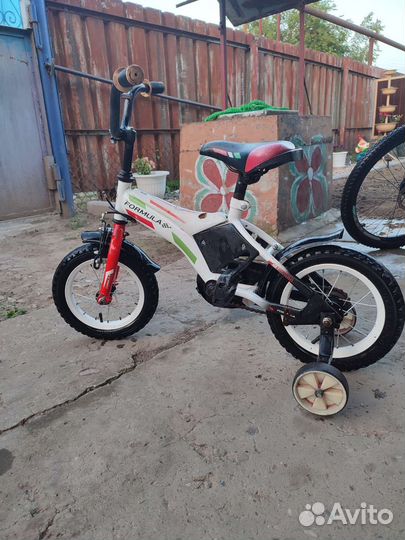 Детский велосипед
