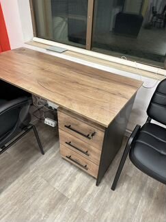Стол офисный/офисная мебе�ль новая