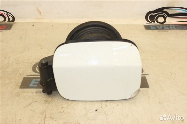 Лючок бензобака Bmw X5 E70 SAV N52B30AF 12.2009