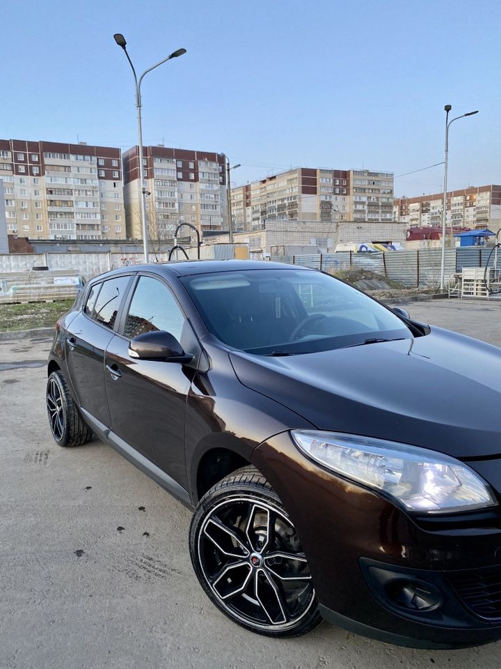 Renault Megane: фото владельца