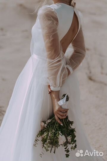 Свадебное платье 42