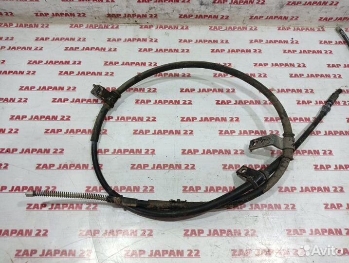 Трос ручника задний Mitsubishi Challenger K99 6G74