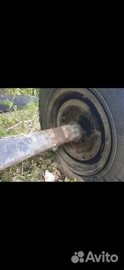 Мост на газон