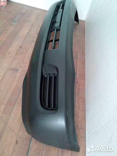 Бампер передний на тойота ланд крузер 100