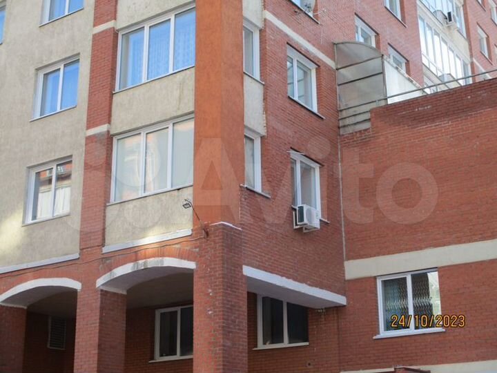 2-к. квартира, 90,4 м², 2/13 эт.