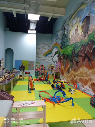 Можно всё по отдельности. Детская игровая: