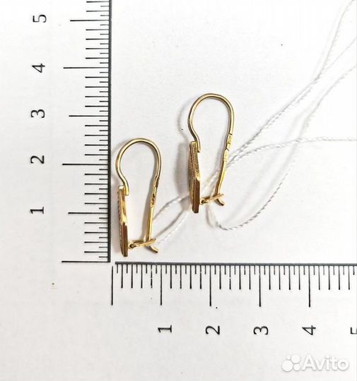 Золотые серьги