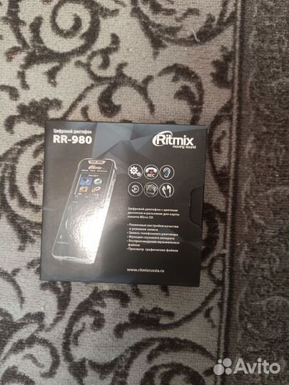 Диктофон Ritmix RR-980