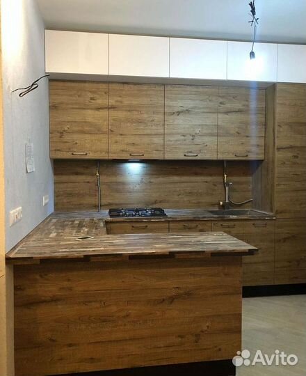 Кухни модерн