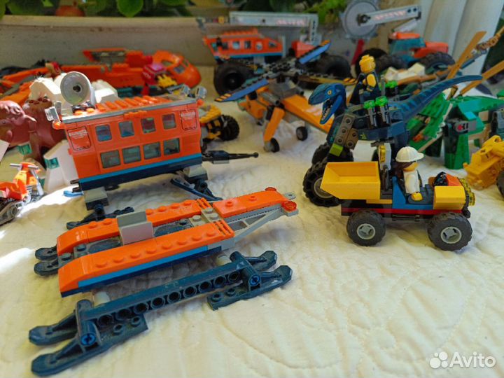 Наборы конструкторов лего lego