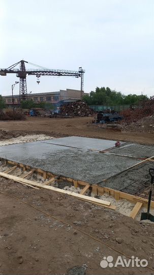 Разноробочий