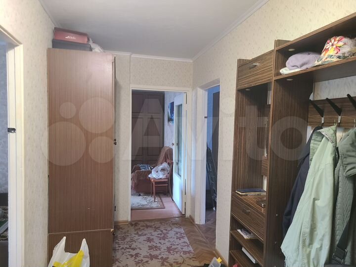 2-к. квартира, 56 м², 2/5 эт.