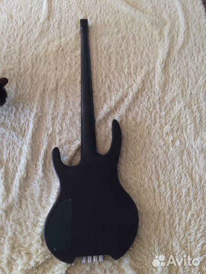 Бас гитара, ручной работы