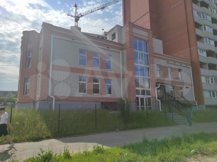 Свободного назначения, 1049 м²