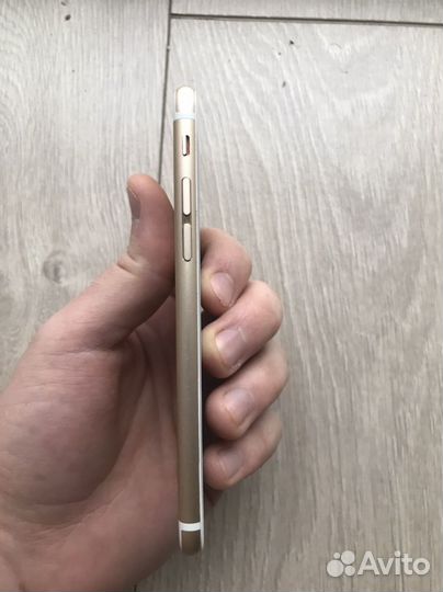 iPhone 6S, 32 ГБ