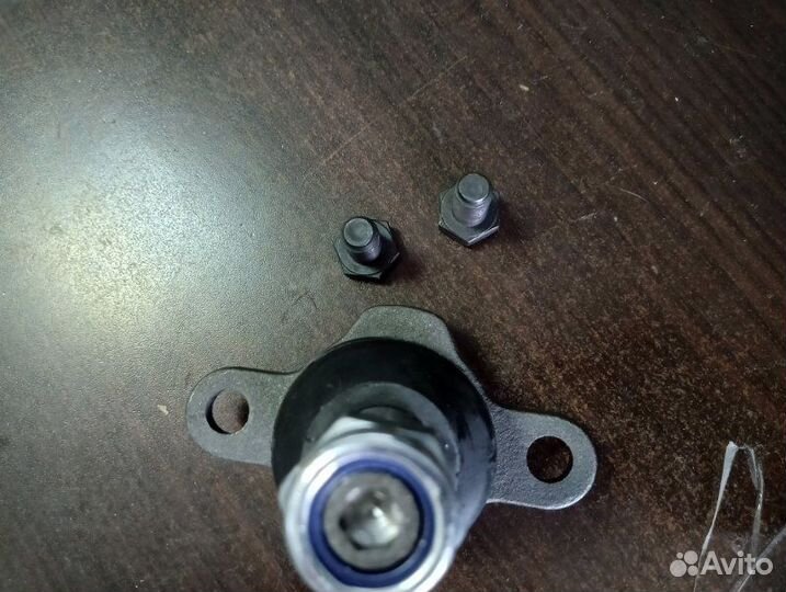 Шаровая опора нижняя передняя Volkswagen