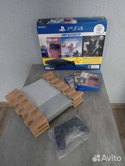 Sony PS4 slim 1tb