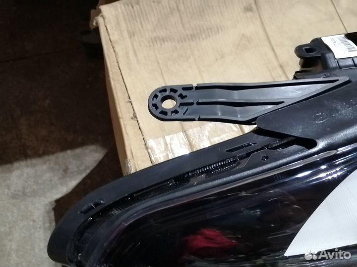 Фара передняя правая Ксенон Санта Фе дм. Новая. Ор