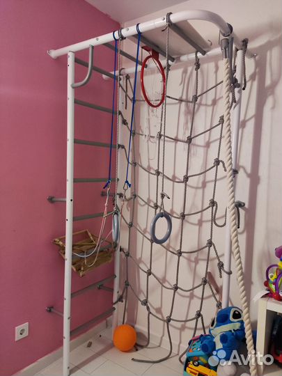 Спортивная стенка