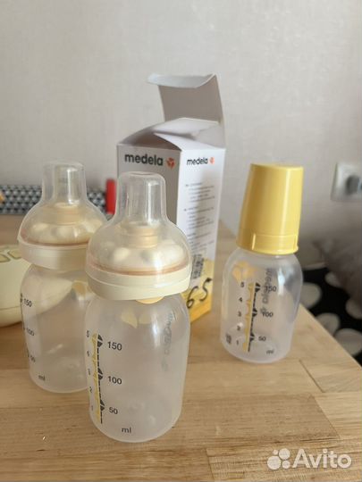 Молокоотсос medela электрический