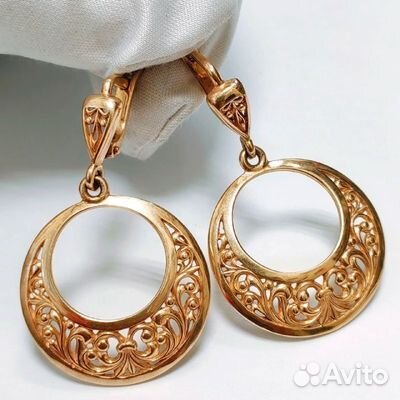 Золотые серьги