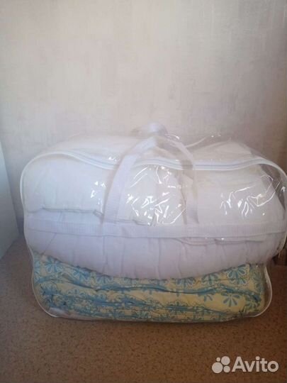 Комплект в кроватку, цвет нежно-голубой