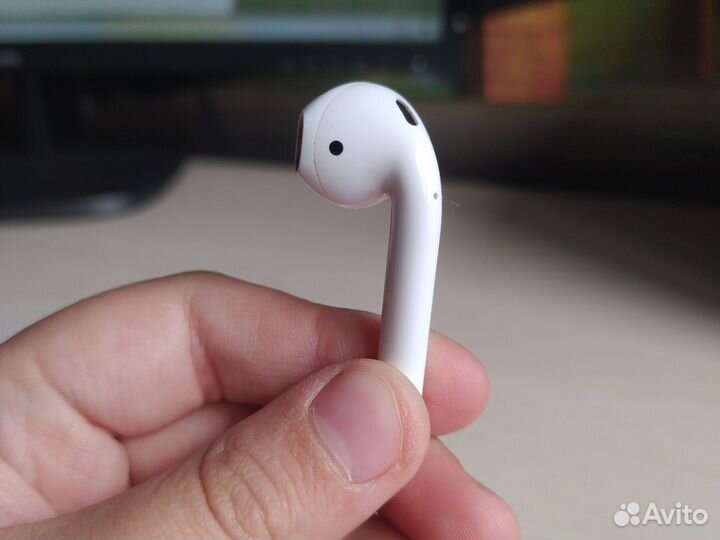 Блютуз наушники airpods правый не работает
