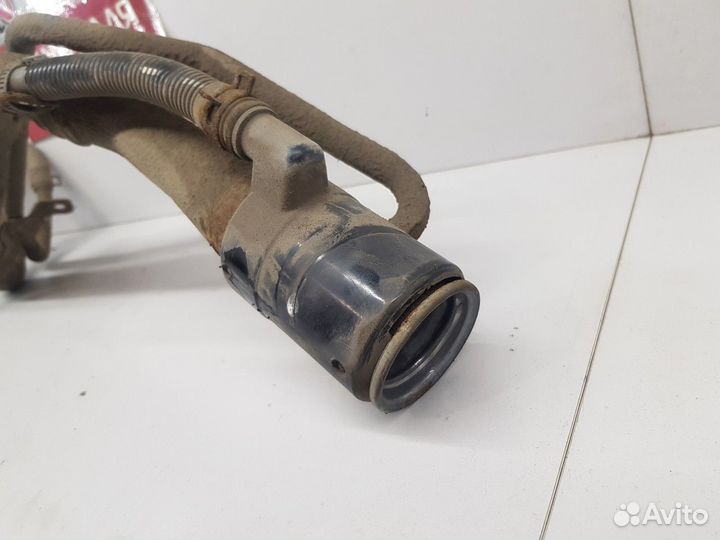 Горловина топливного бака (Kia Quoris)