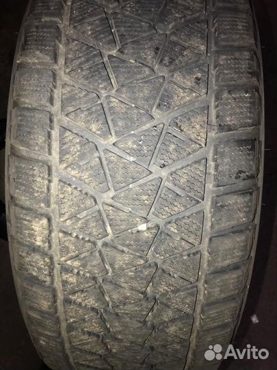 Bridgestone Blizzak DM-V2 285/60 R18
