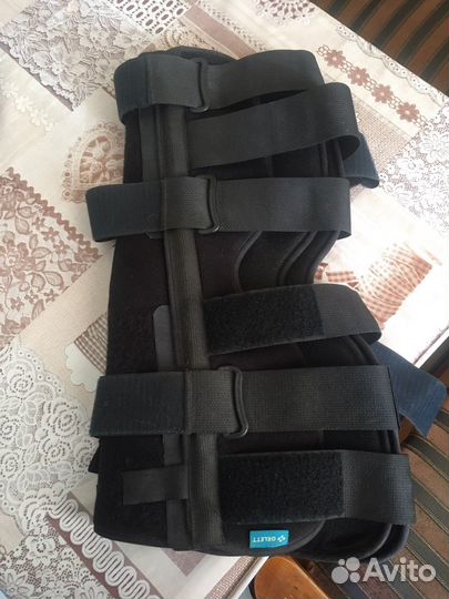 Ортез на коленный сустав