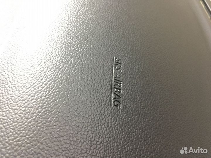 Торпедо Infiniti M панель приборов подушки airbag