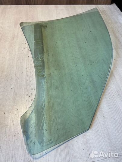 Стекло переднее левое Rover 75