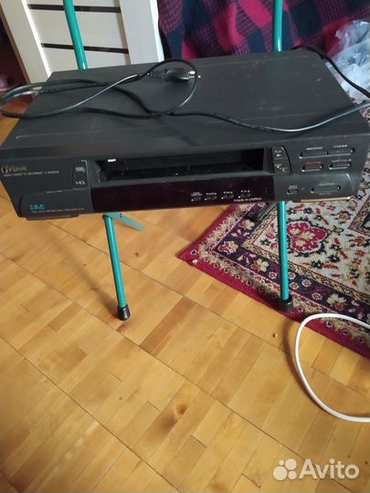 Видеомагнитофон Фунай,б/у, в хорошем состоянии