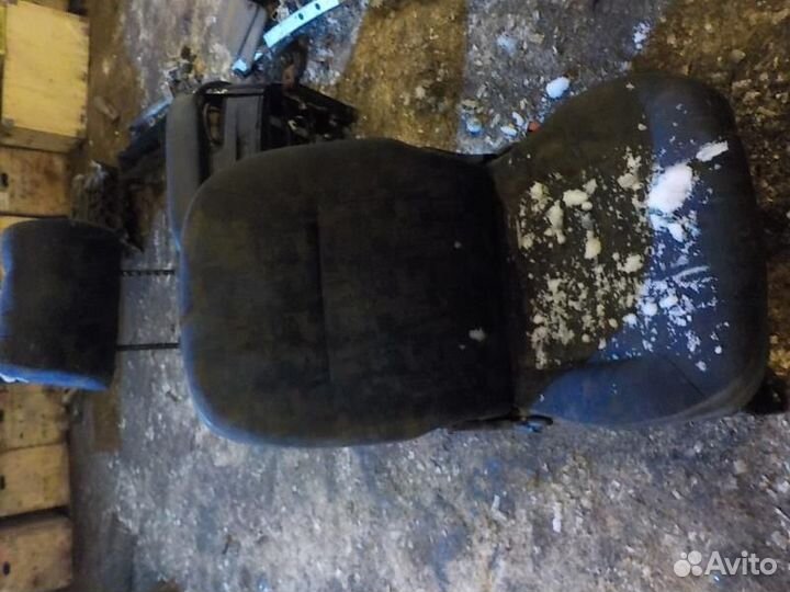 Сидение peugeot partner переднее правое