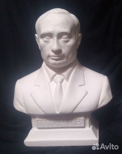 Гипсовый бюст В.В. путина