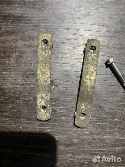 Крепление крыла для Suzuki GSX650F