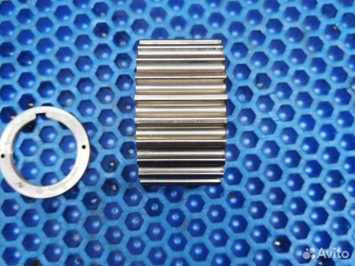 Шестерня коленвала Mitsubishi Galant 8