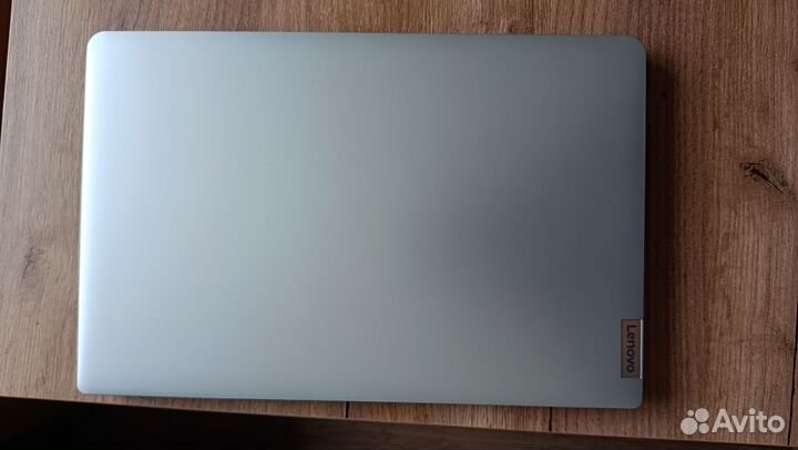 Lenovo ideapad 1 15igl7