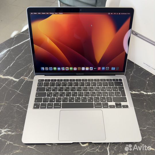 Apple MacBook Air 13