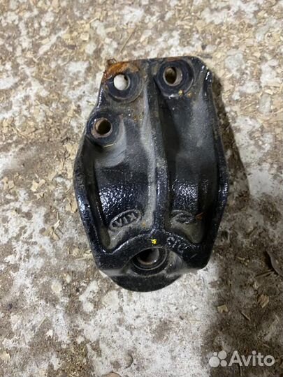 Hyundai Creta кронштейн опоры двигателя