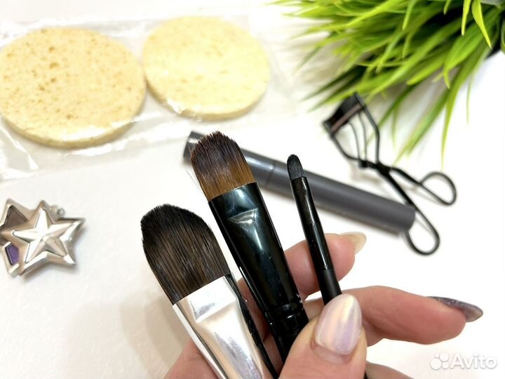 Кисти для макияжа бу